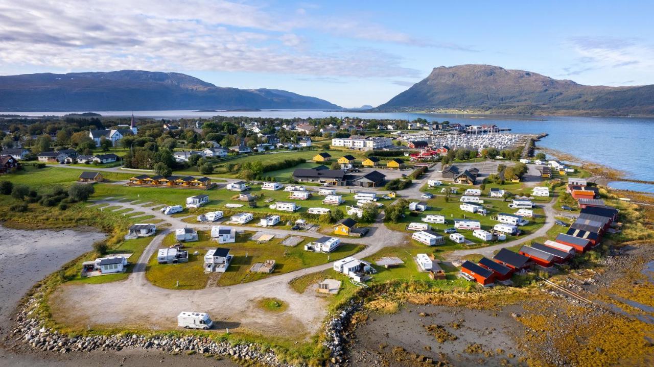 Topcamp Havblikk - Helgeland Nesna Bagian luar foto